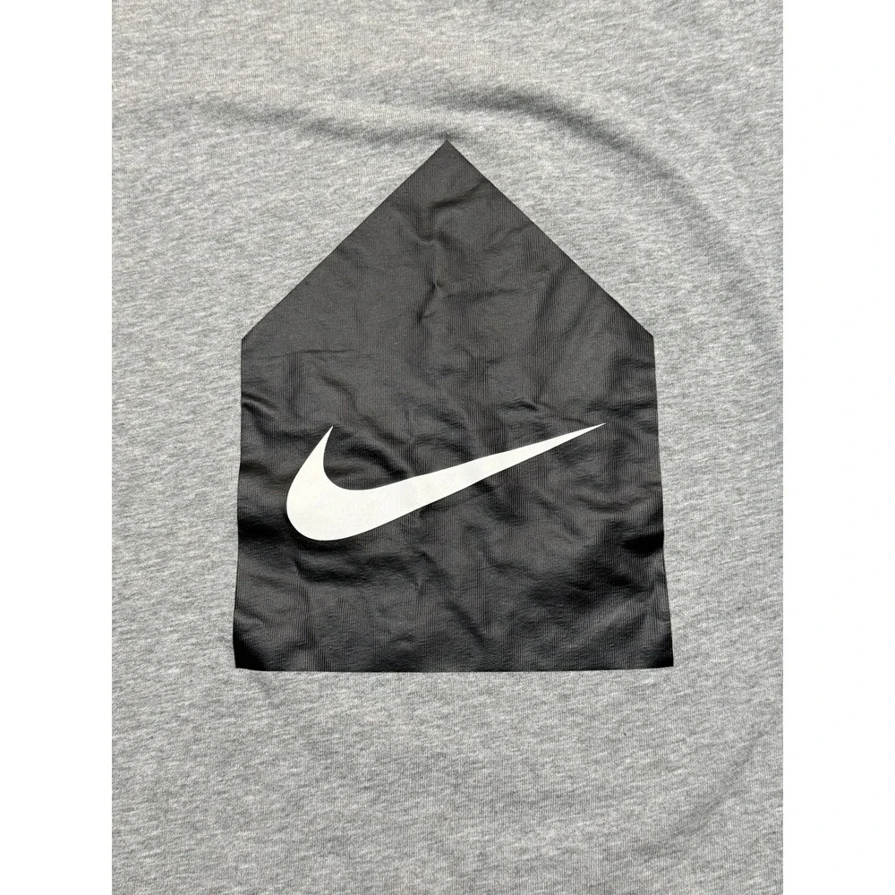 Nike x Dover Street Market DSM Swoosh Graphic T-Shirt Grey DJ2763-063 Men Sz L